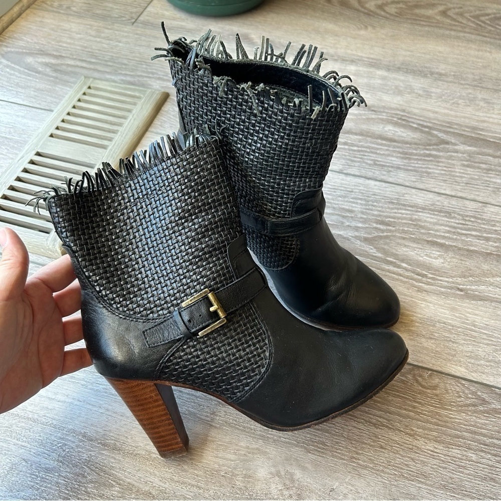 Lottusse Braided Leather  Heeled Boots with Fringe Made in Spain